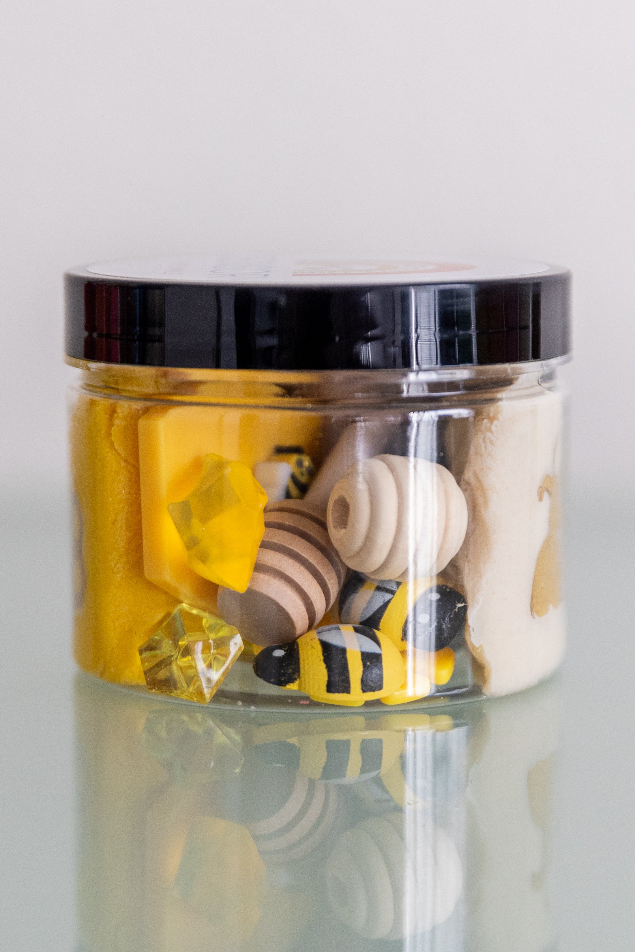 bumblebee playdough jar